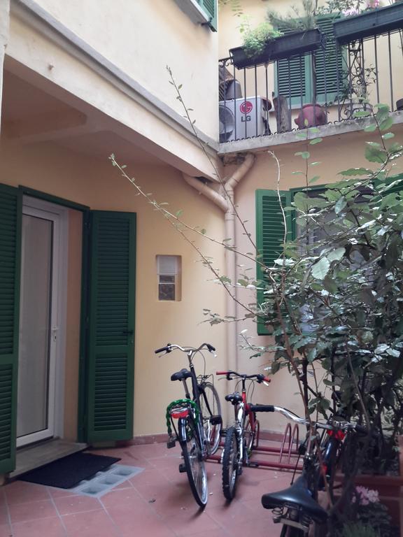 Farolfi Apartments Rialto Bologna Room photo