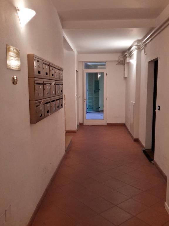Farolfi Apartments Rialto Bologna Room photo